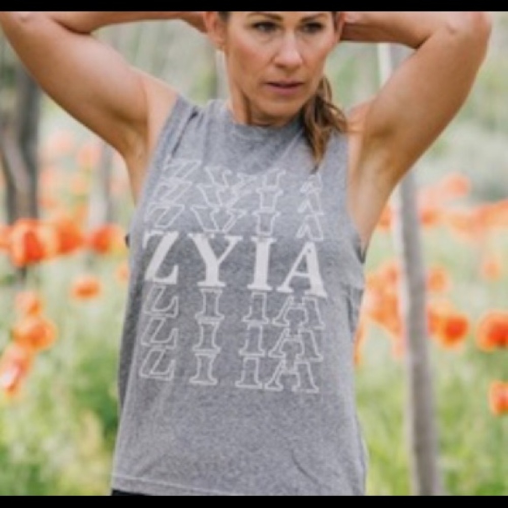 Zyia Grey Echo Vintage Muscle Shirt